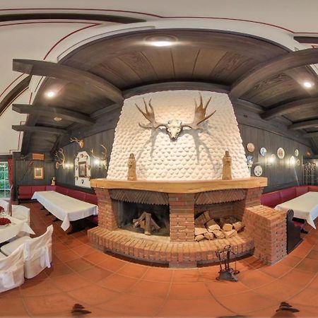 Hotel Restaurant Zum Jaegerheim Wendeburg Exterior foto